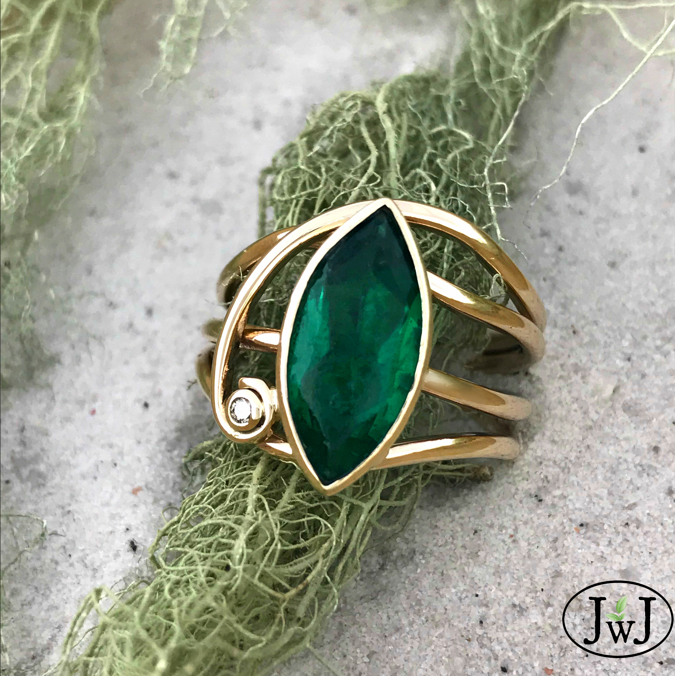 Emerald Horizon Ring - Vintage 