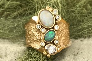 The Opal emPOWER Ring is a fresh new vintage jewellery redesign you’ll love to wear. It is a wonderful way to honour the past while living in the present.