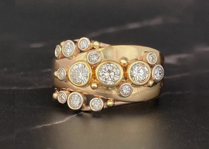Bubbles & Wake Diamond Drift Ring